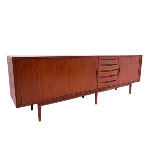 Mid Century Modern Sideboard "Model 76" by Arne Vodder for Sibast Mobler
