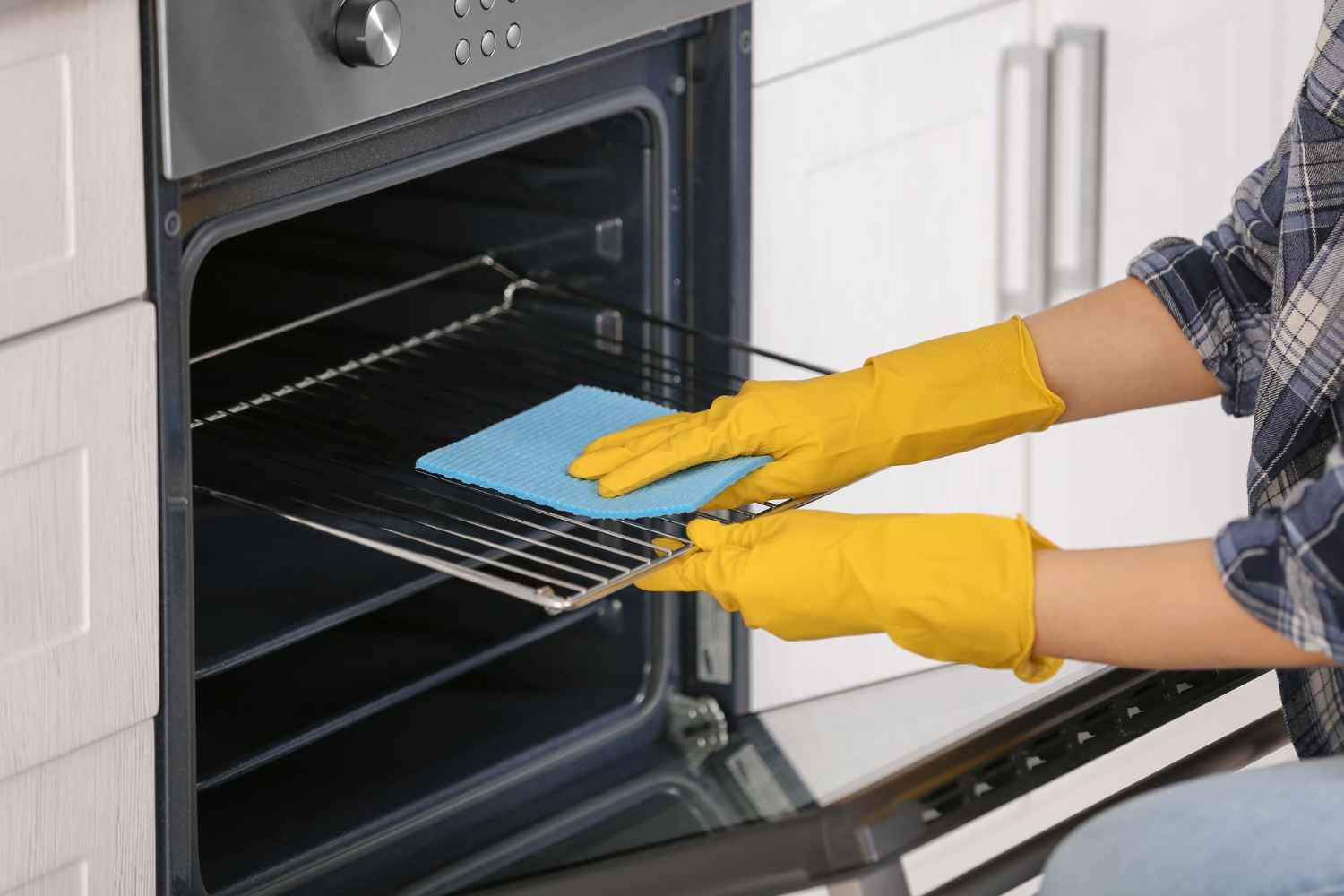 Oven Cleaning in Oxford